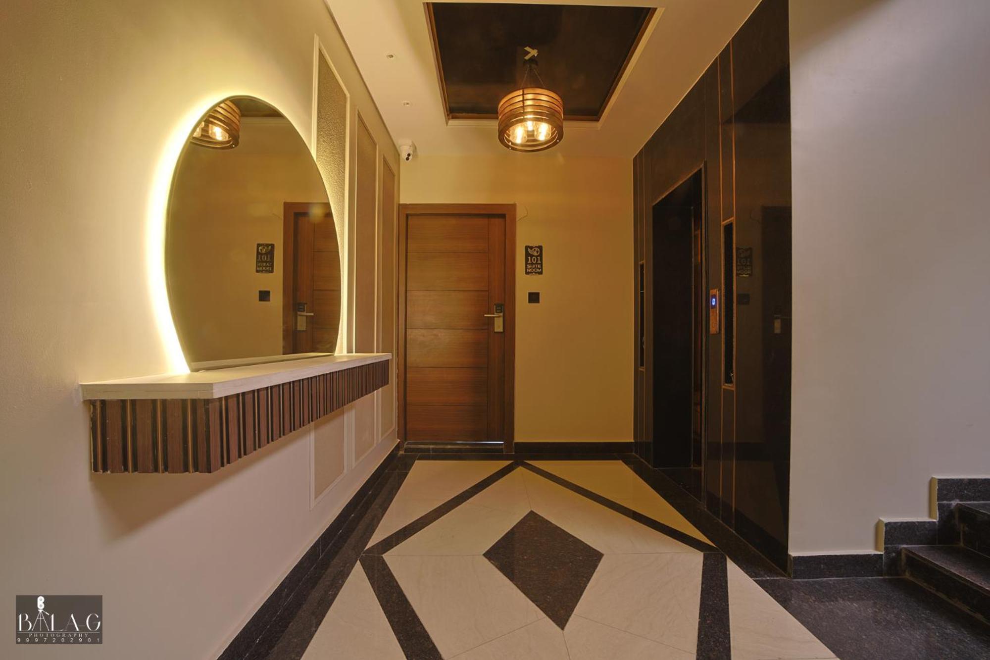 Hotel Golden Peacock Харидвар Экстерьер фото